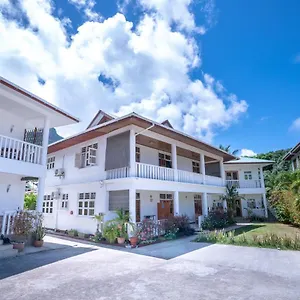 la-maison-hibiscus.maheislandhotels.com/