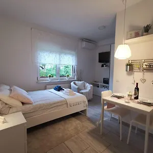 studio-joy.hotels-in-ljubljana.com/
